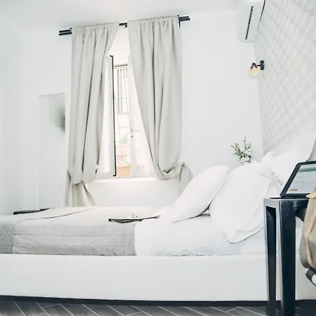 Vendégház Spagna 4*