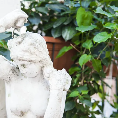 Spagna Гостевой дом