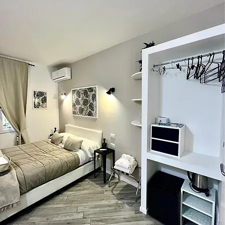 Spagna Πανσιόν 4*